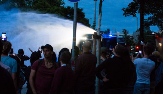 Die Wahrheit nach G20 Gipfel in Hamburg Anwohner berichten Reportage über Randale und Krawalle