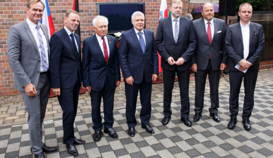 Russischer Generalkonsul nimmt Abschied von Leipzig – Ehrengast Sigmund Jähn!