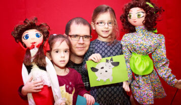 BFD-Platz: Puppentheater-Mitarbeiter