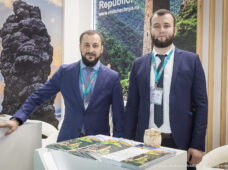 Министр Чеченской Республики по туризму Муслим Байтазиев презентовал стенд на ITB 2019 в Берлине