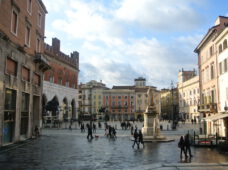 Прелесть Пьяченцы (Записки на капоте)