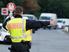 Verkehrskontrollen zur Einhaltung der Corona-Schutz-Verordnung in Sachsen