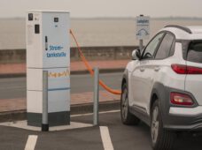 Abwrackprämie und 10.800 Euro E-Auto-Rabatt?