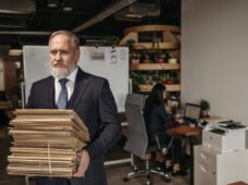 Допомога у заповненнi заяв 8 червня