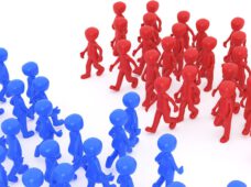 Linke und Rechte Demos sorgen am Montag für Verkehrschaos