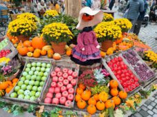 Вечірній ринок на Ринковій площі Лейпцига