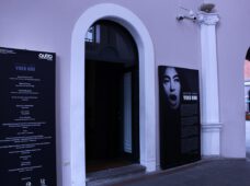 Выставка Йоко Оно в Берлине: 200 000 посетителей и финальный аккорд мира