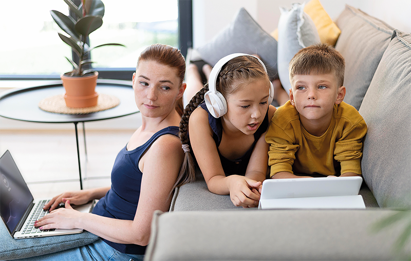 Цифровой комфорт и семейное тепло: как сохранить живое общение  в цифровом мире