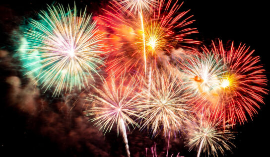 Новый год: разумное обращение с фейерверками