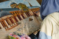 Сирійська художниця малює мечеть Омеядів у Дамаску — символ надії на відновлення Сирії та збереження культурної спадщини